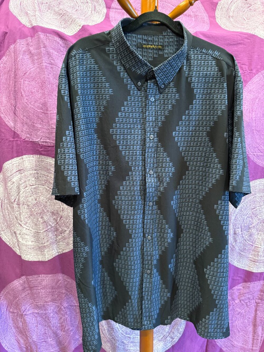 MANAOLA Men's Short Sleeve Button Down XXL Shirt